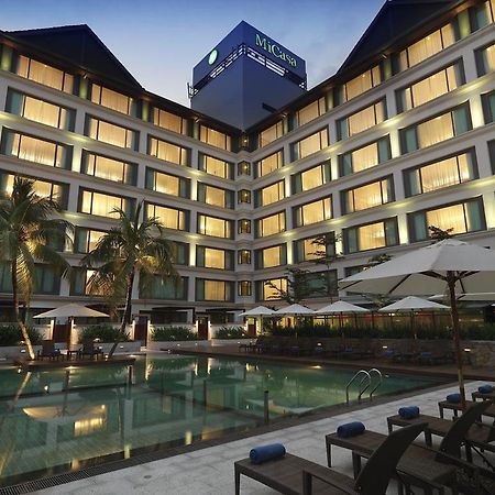 Micasa All Suites Hotel Куала Лумпур Екстериор снимка Holiday Inn, Colombo